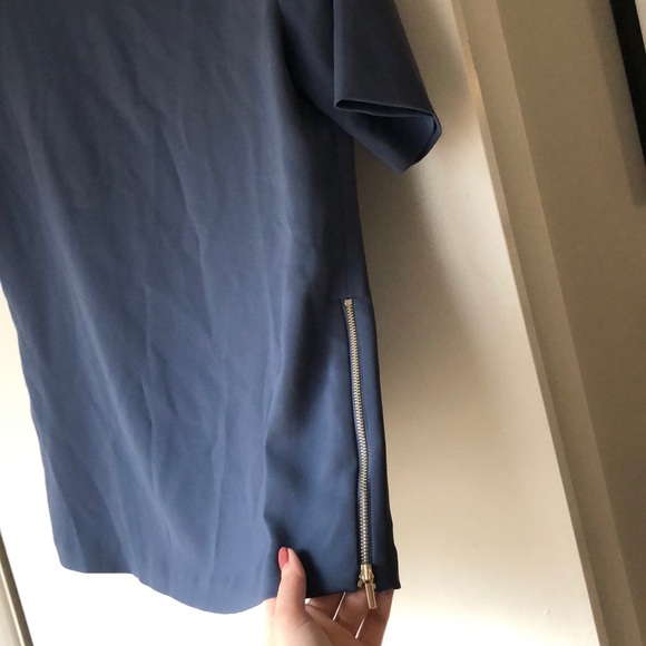 Ann Taylor Blue Blouse - Picture 3 of 4